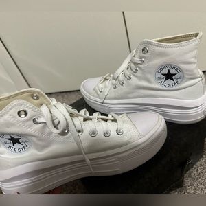 Converse Chuck Taylor High-Top Platform